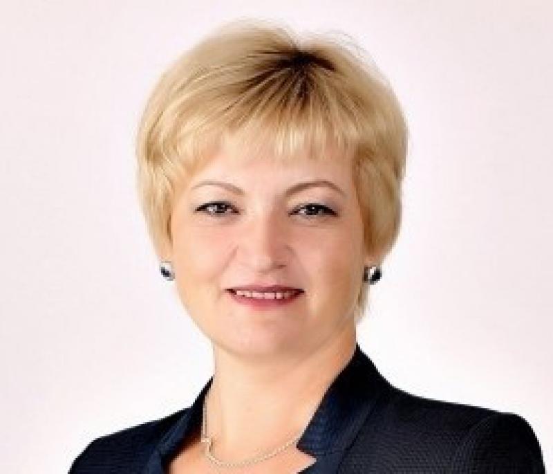 Депутат томской облдумы Наталья Барышникова потребовала прекратить издеваться над учителями