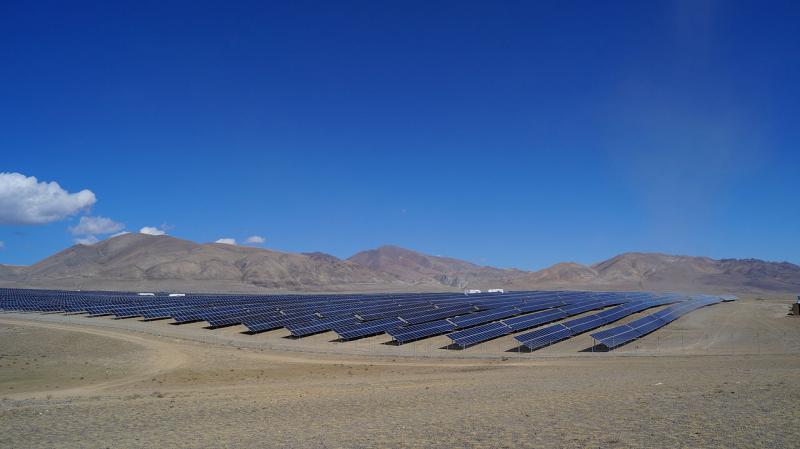 Первую солнечную электростанцию, Кош-Агачскую, на Алтае запустили в 2014 году