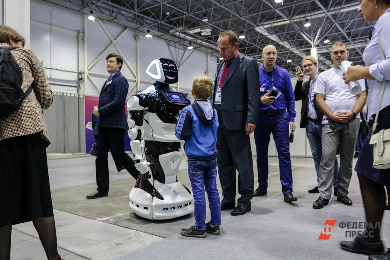 Робот-компаньон станет частью Недели российского интернета – 2019