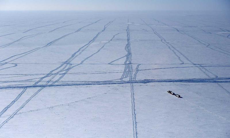 Сегодня откроется вторая полоса на ледовой переправе между Салехардом и Лабытнанги