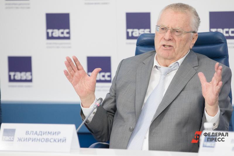 Жириновский предложил расширить правила самообороны в России