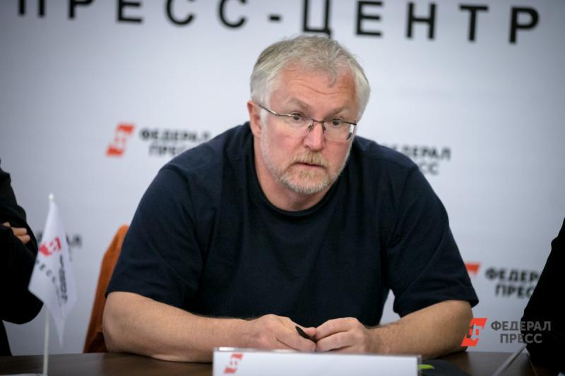 Российские политконсультанты обратились в силовые ведомства из-за угроз екатеринбургскому депутату