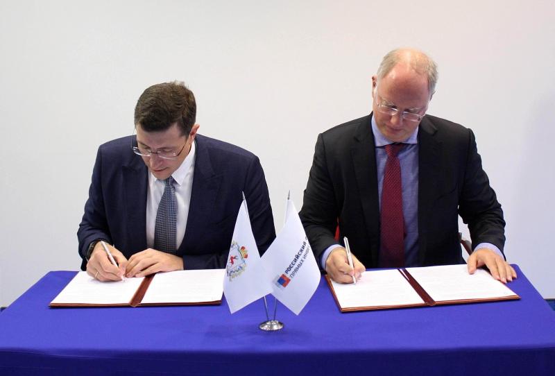 Глеб Никитин подписал соглашение о сотрудничестве с гендиректором РФПИ