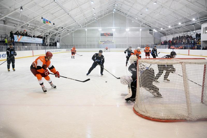 Хоккейный матч Роснефти в Нижневартовске