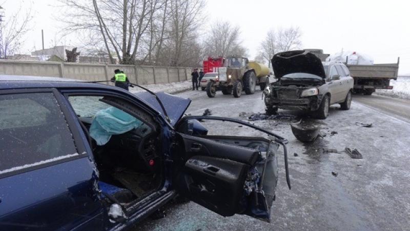 В Свердловской области в автокатастрофе погибла женщина