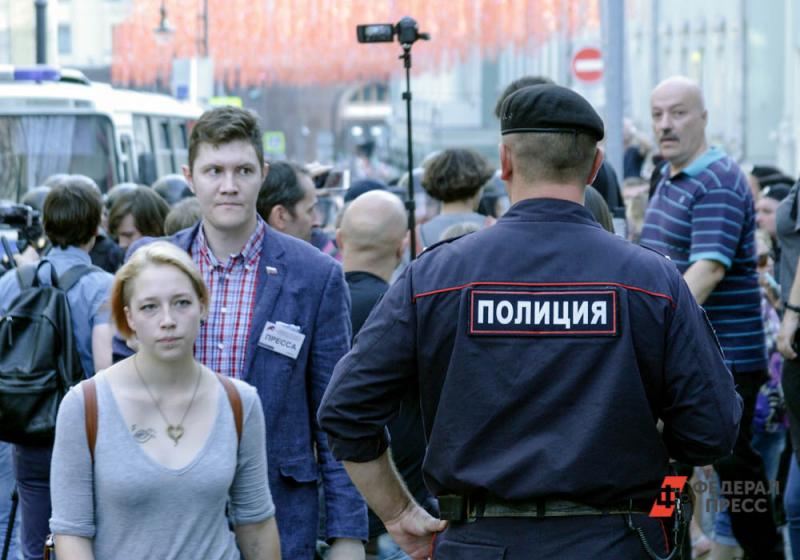 Бывшие сотрудники петербургского Spar собрались на стихийную забастовку