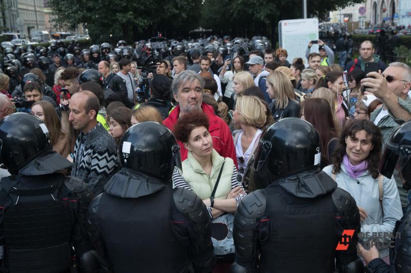 Эксперты сравнили штрафы за участие в незаконных митингах в России и Европе