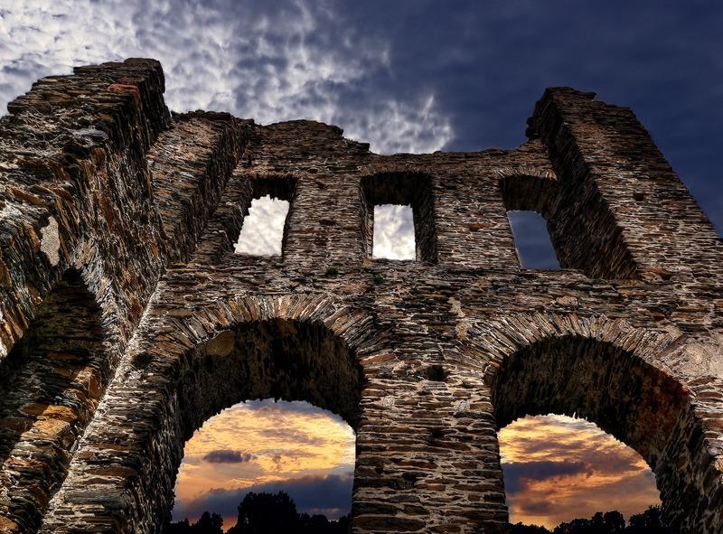 Неизвестные разрушили древние башенные постройки в Ингушетии