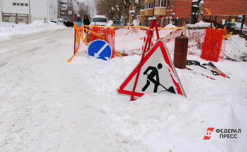 Башкирские коммунальщики уложили асфальт на снег