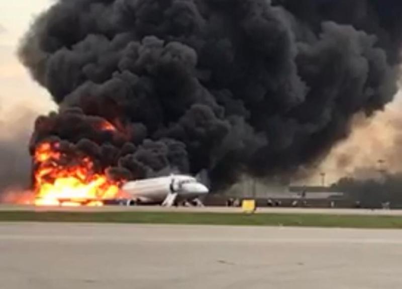 Пилоту сгоревшему в Шереметьево SSJ100 предъявлены обвинения
