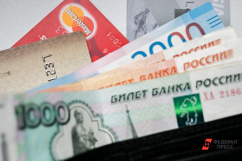 С 2020 года МРОТ в Петербурге составит 19 тыс рублей