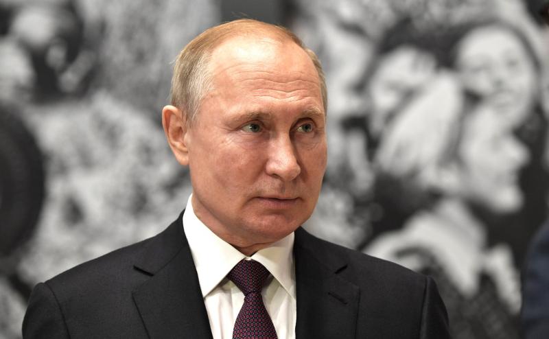 Владимир Путин назначил прокуроров в два сибирских региона и снял с должности омского главу надзорного ведомства