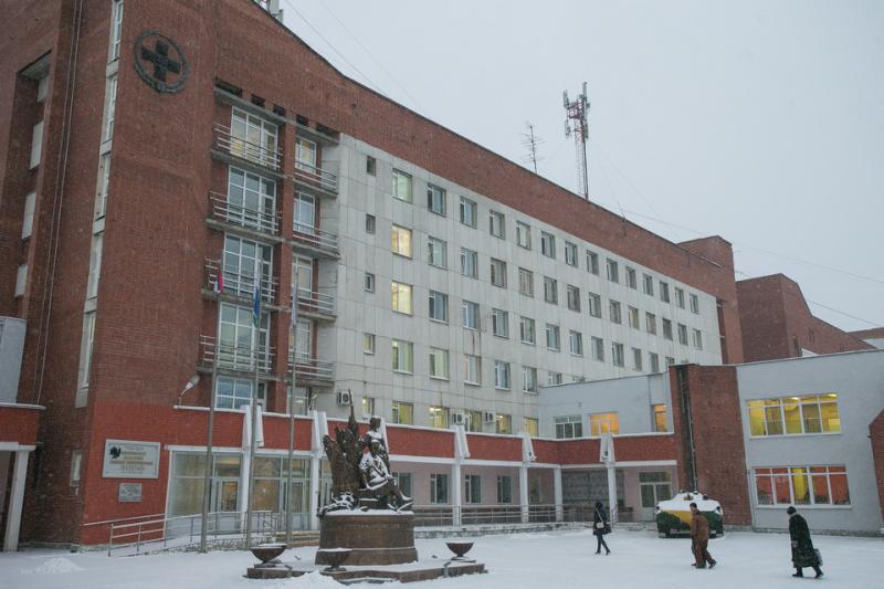 В Свердловском госпитале ветеранов вместо закрытия глазного отделения закупят новое оборудование