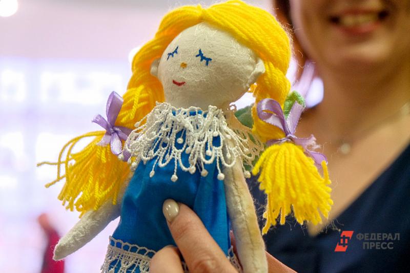 Психолог посоветовала не дарить детям странных новых кукол