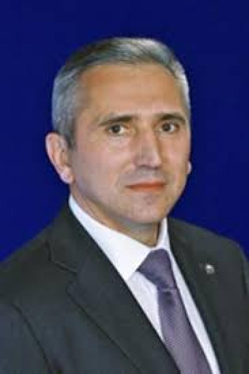 Губернатор Тюменской области Александр Моор официально лишил Наталью Шевчик права решающего голоса