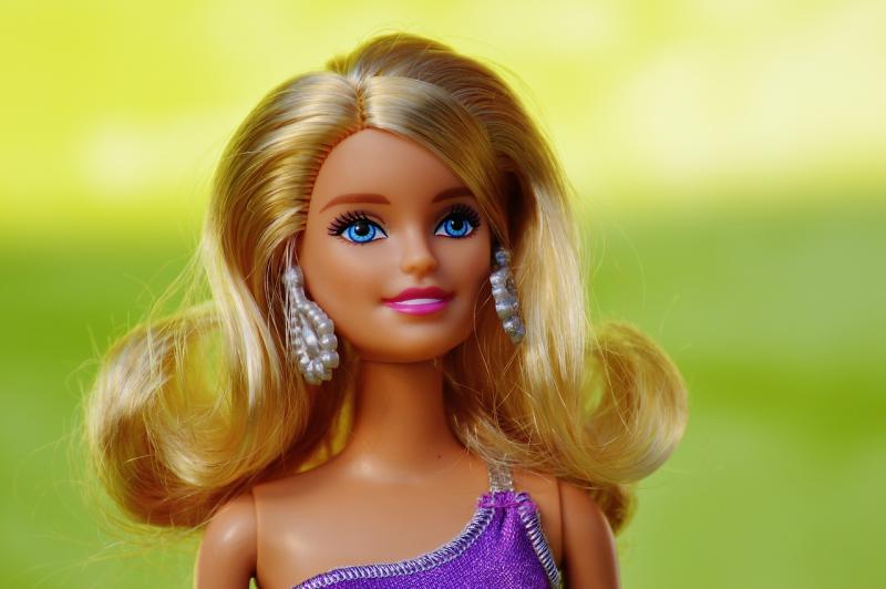 В России начнут продавать куклы Барби с болезнью витилиго и протезами ног