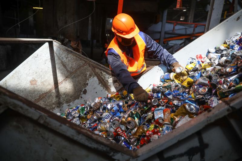 Олег Кожемяко официально признал провал мусорной реформы в крае