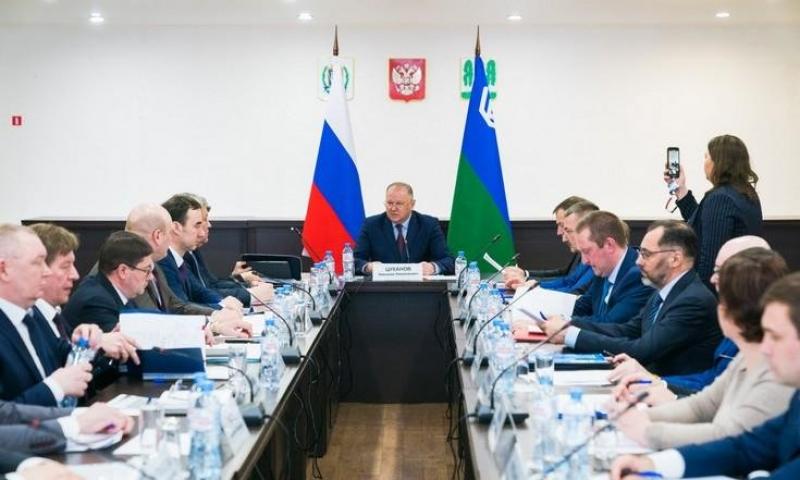 Цуканов провел совещание по нацпроектам в Березово