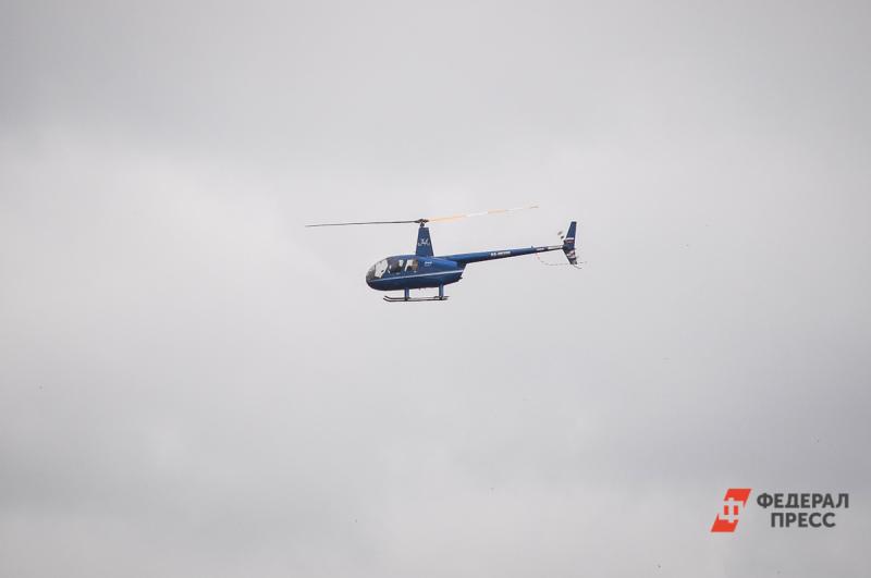 Частный вертолет совершил жесткую посадку на лед Камы