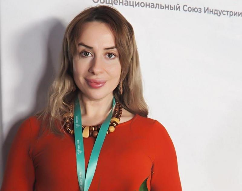 Журналиста Оксану Дякину отметили за активность и инициативу