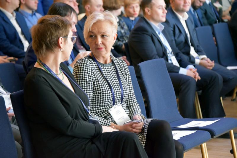 Женщины Лидеры России. Как принять участие в политике