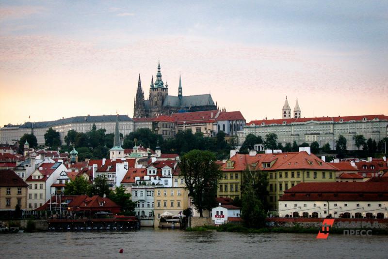 Консульство Чехии в Екатеринбурге перестанет принимать документы на получение визы