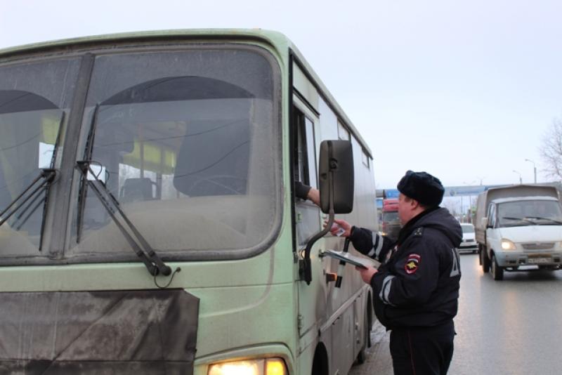 Свердловская ГИБДД проверила шесть тысяч автобусов