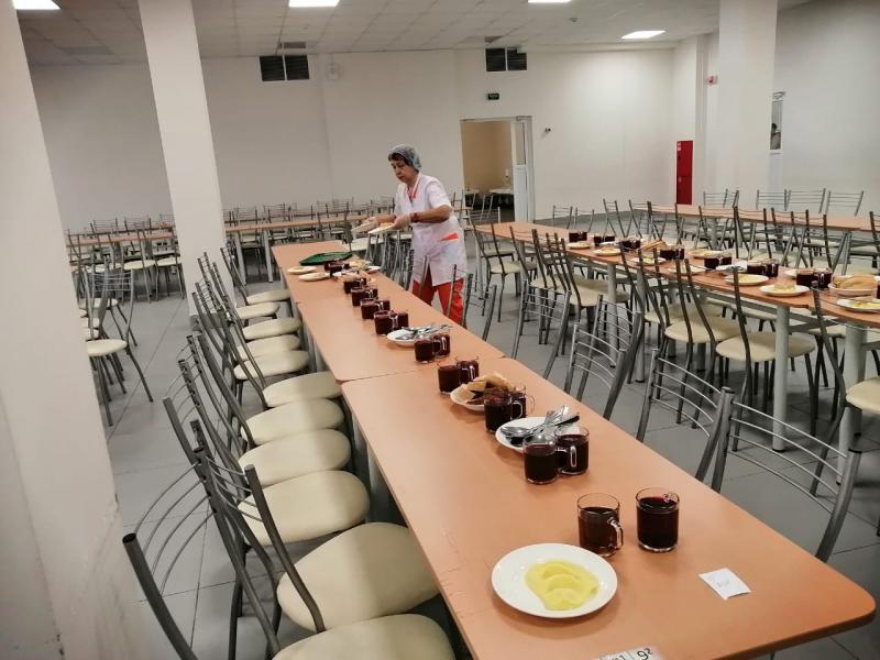 Система образования Челябинской области готовится к обеспечить начальные классы горячими обедами