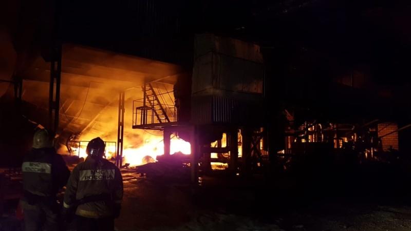 В Туле ликвидирован пожар на заводе «Техпрогресс»