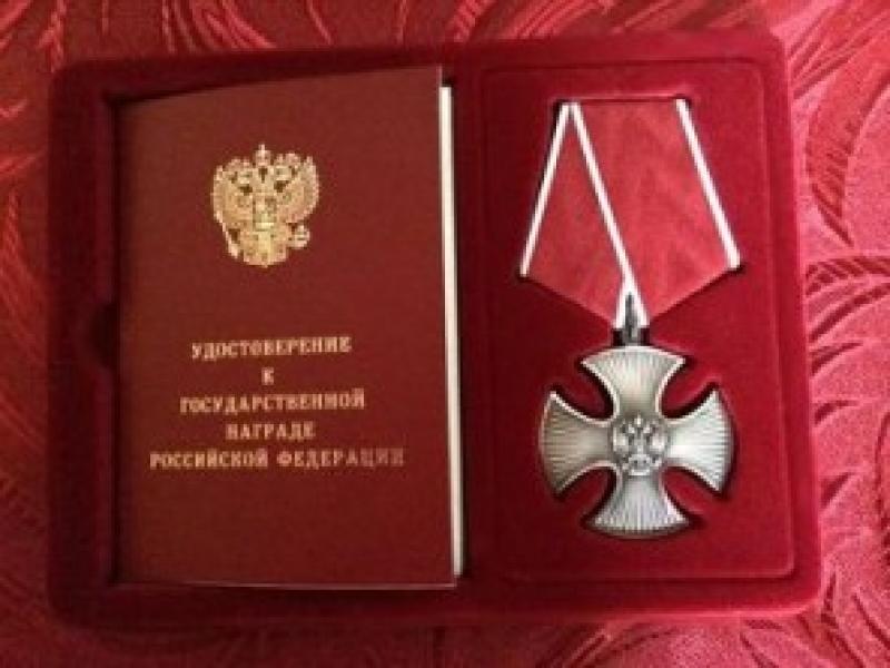 Путин наградил орденом Мужества кузбасских приставов