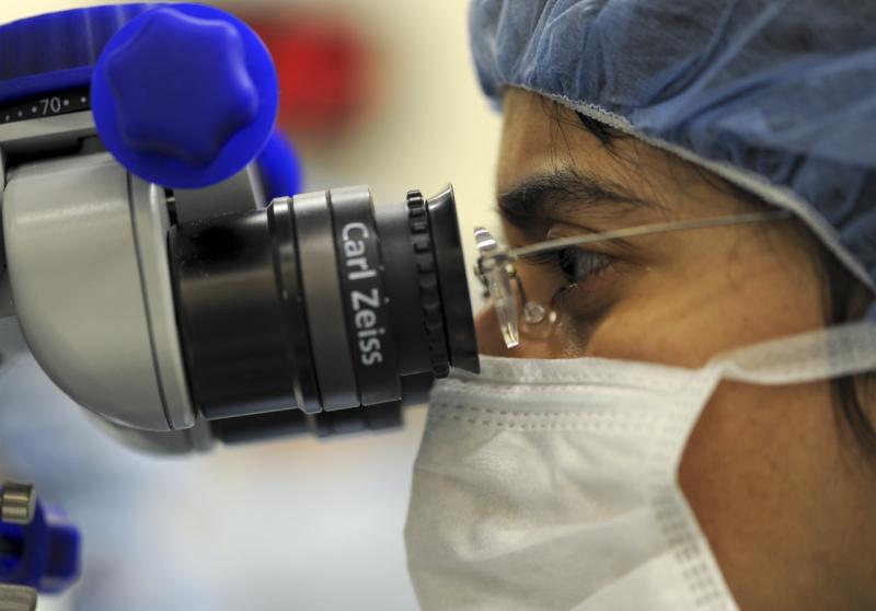 Заболевшие COVID-19 контактировали с заболевшими из других регионов России