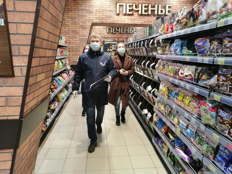 Общественники проверили один из супермаркетов Челябинска в центре города
