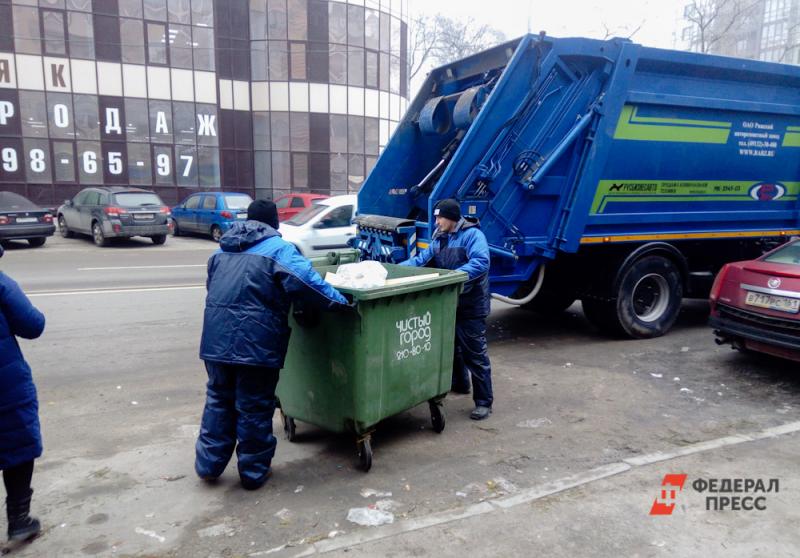 В России контейнерами для сбора отходов обеспечено 57 % населения.