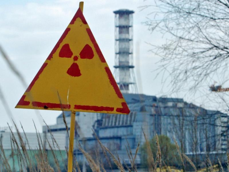 Дым чернобыльского пожара движется в сторону России