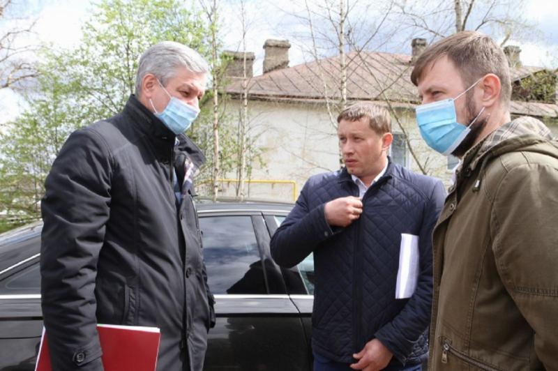 Андрей Луценко посетил жителей Верховажского района, которые пострадали от паводка