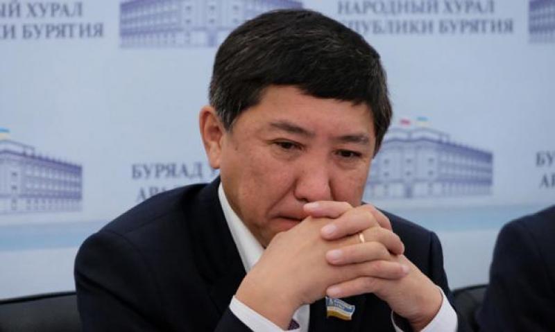 Баиру Жамбалову предъявили обвинение и лишили должности в Народном Хурале