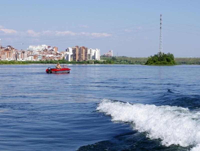 Навигация на водоемах Иркутской области началась раньше обычного