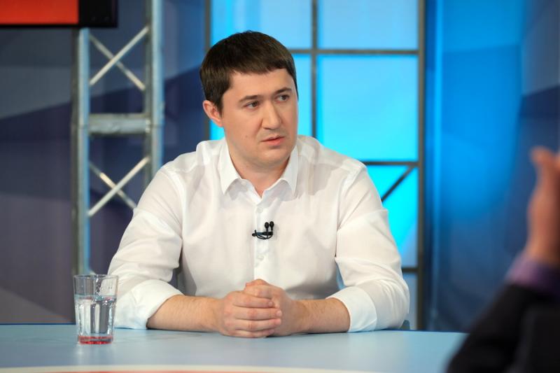 Дмитрий Махонин дал интервью по итогам ста дней работы