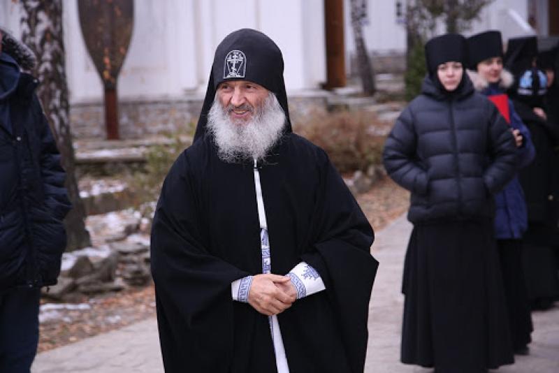 Свердловские силовики пришли в монастырь, где обитает протестный схиигумен Сергий