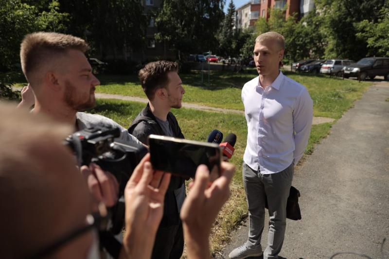 Екатеринбургские журналисты просят суд оправдать Максима Шибанова