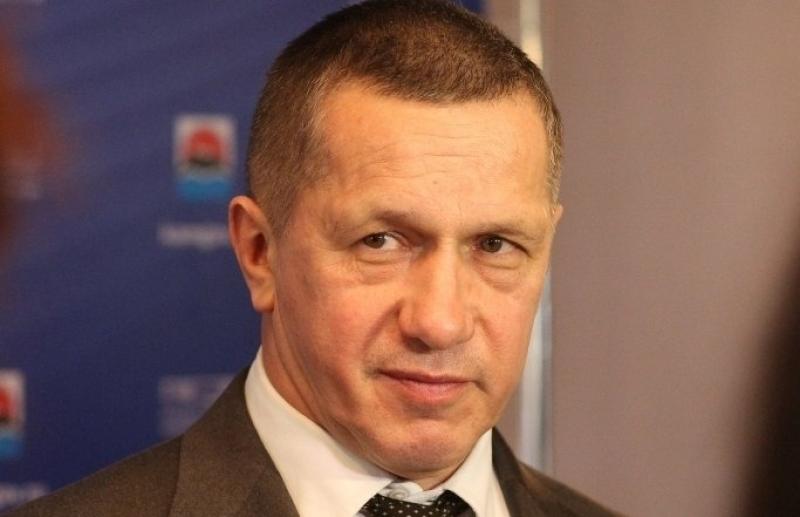 Юрий Трутнев пригрозил губернаторам наказанием за просрочки по президентским выплатам 