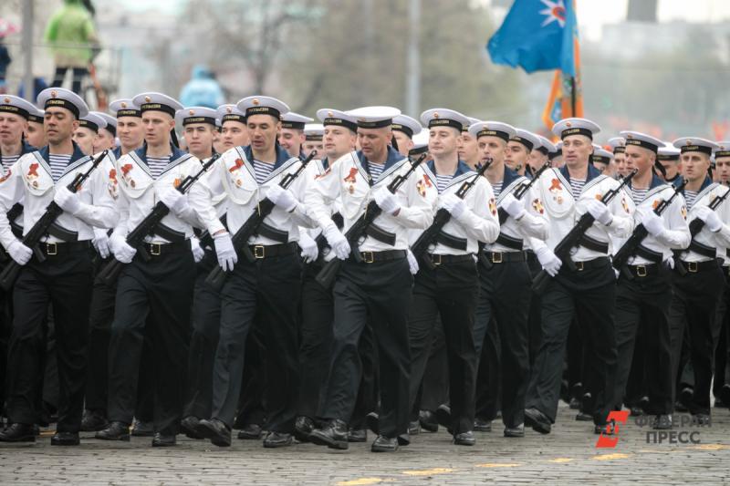 Во время Парада Победы в Екатеринбурге участники шествия будут без масок