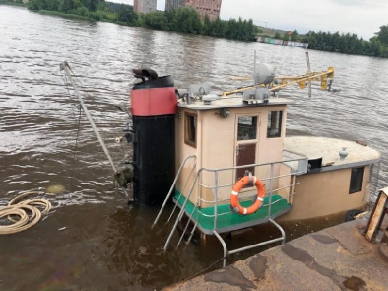 Затопление буксира не повлияло на качество воды в Москве-реке