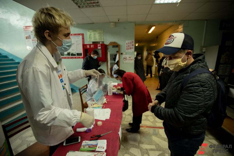 Сбор подписей шел одновременно с общероссийским голосованием