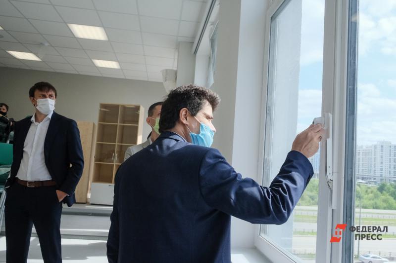 Пандемия коронавируса не помешала строительству соцобъектов в Екатеринбурге