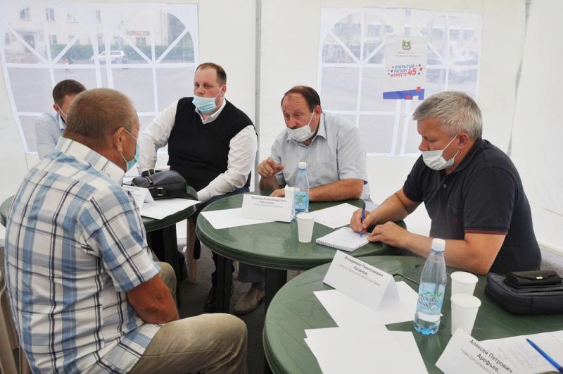 Встречи с представителями исполнительной власти будут проходить на открытом воздухе