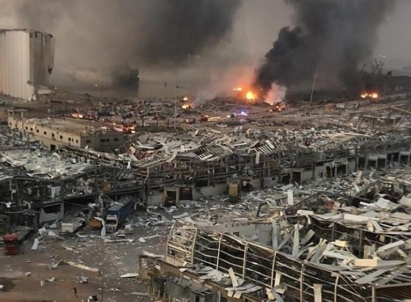 В столице Ливана произошло два взрыва на складе с пиротехникой