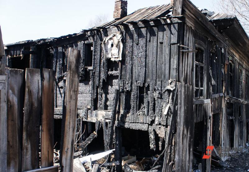 В поселке Колтубановский сгорели 12 домов