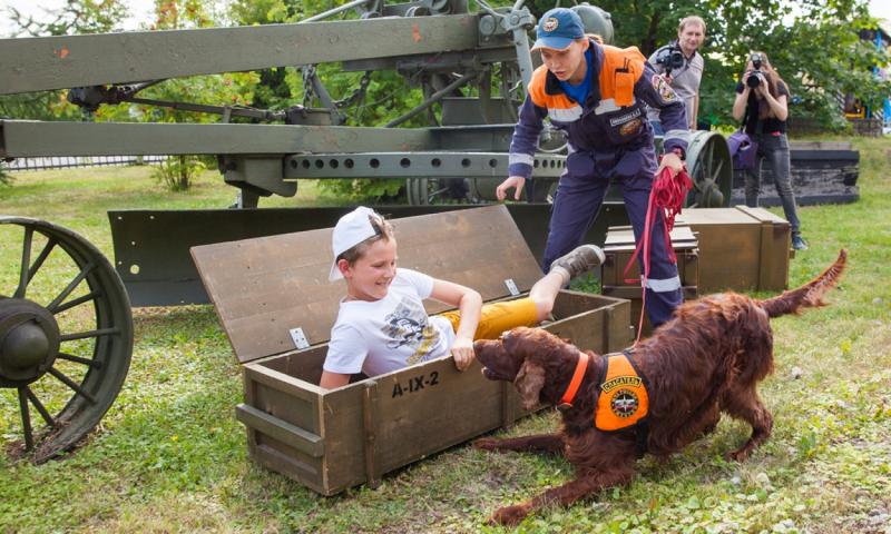 На праздник приглашают детей и взрослых