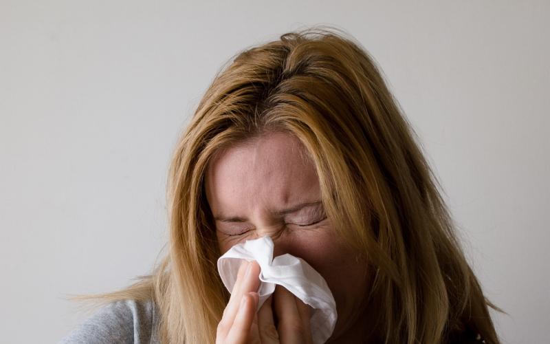В этом году грипп осложняется еще и присутствием коронавируса